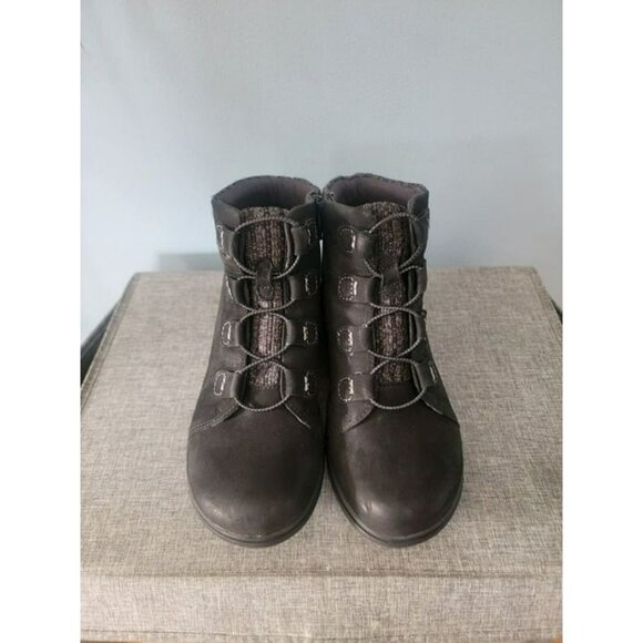 Clarks Carleigh Jade Ankle Boots Nubuck Leather Knit Boots Black Womens US 9.5 - Picture 1 of 9